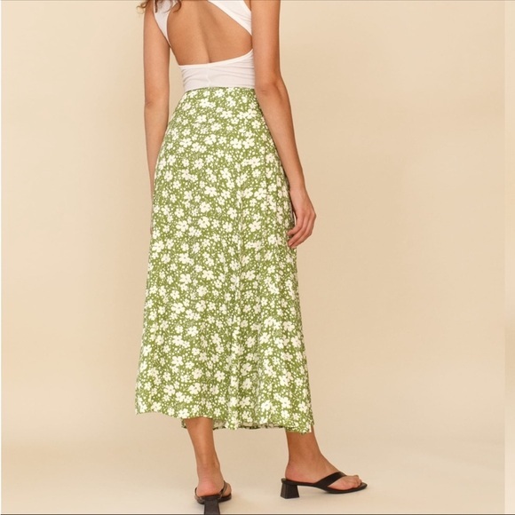NWT Reformation Zoe Skirt Tempo - Picture 3 of 4